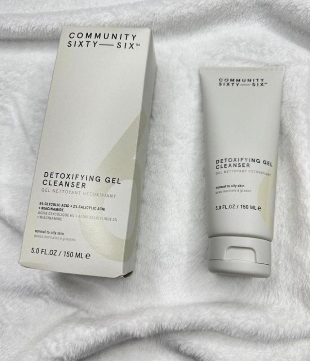 Community 66 Detoxifying Gel Cleanser